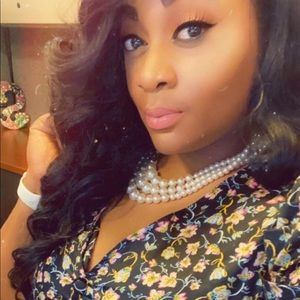 Meet your Posher, Stephanie